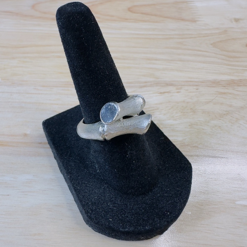 Trifari Silver Tone Bypass Ring Textured Bamboo Style Size 7.5 Vintage - Picture 10 of 14